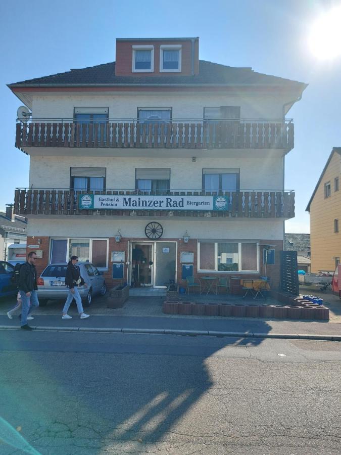 Mainzer Rad Hotel Schwetzingen Luaran gambar